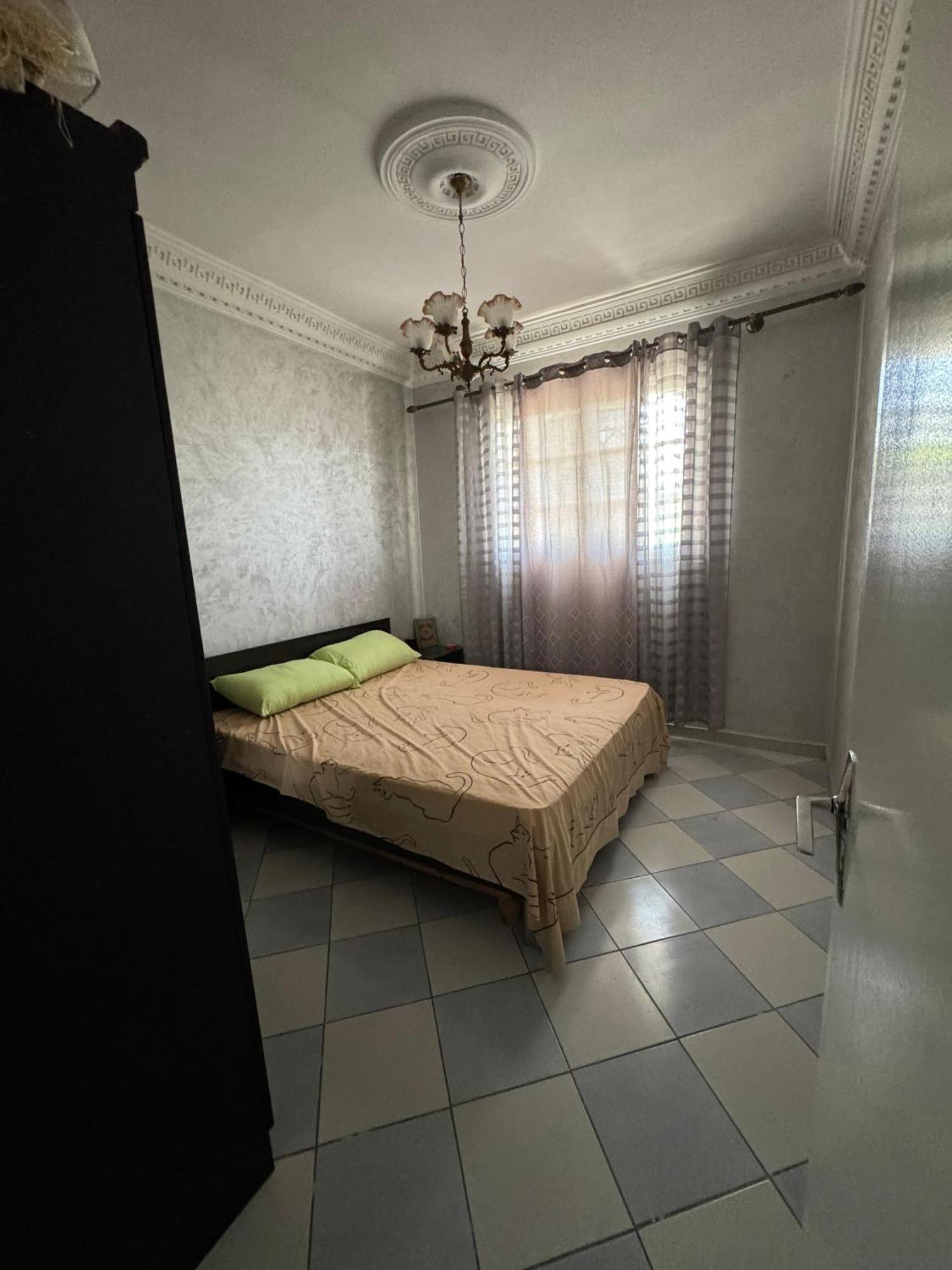 Standing Au Centre Apartment *